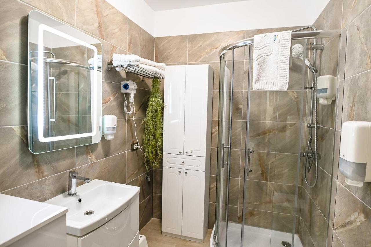 Teemo Beach Apartment, Alezzi Beach Resort Navodari Exterior photo